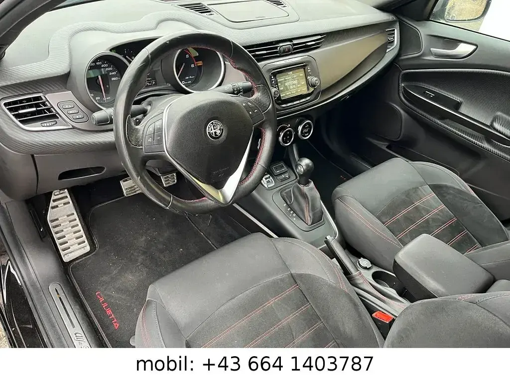 Gebraucht Alfa Romeo Giulietta Super 120 PS (88 kW) 2016 Schwarz Kleinwagen