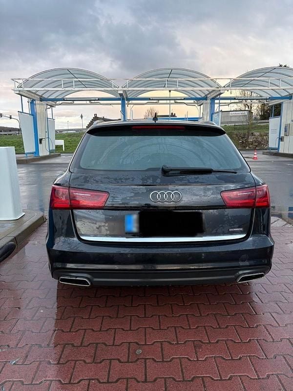 Gebraucht Audi A6 Sport 218 PS (160 kW) 2016 Schwarz Kombi
