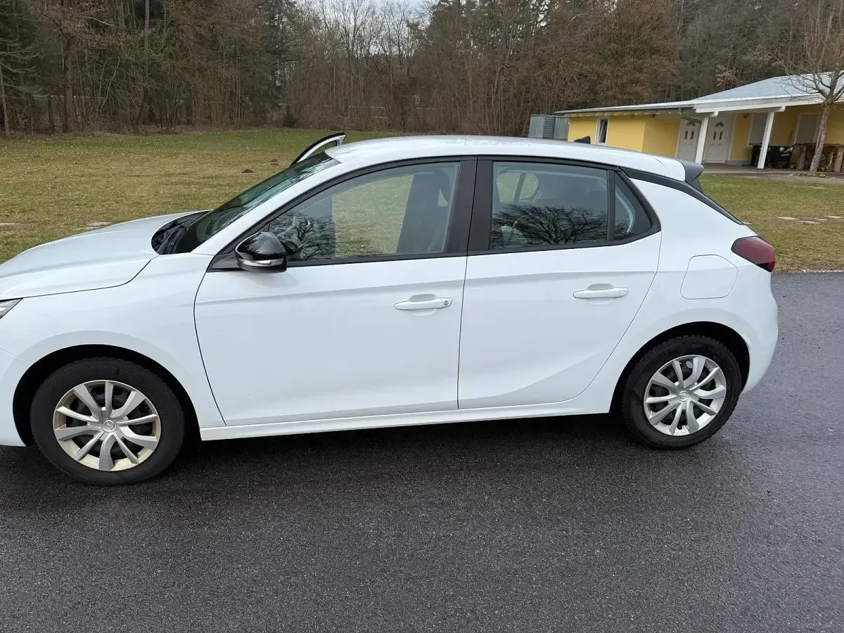 Usado Opel Corsa 75 CV (55 kW) 2020 Blanco Utilitario