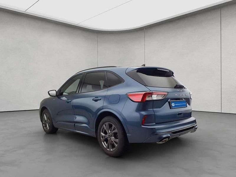 Gebraucht Ford Kuga ST-Line X 151 PS (111 kW) 2023 Chrome blue metallic SUV