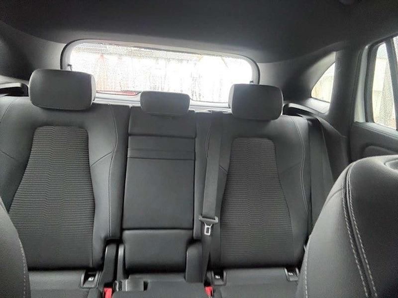 Gebraucht Mercedes GLA200 Progressive 163 PS (119 kW) 2020 Weiß SUV