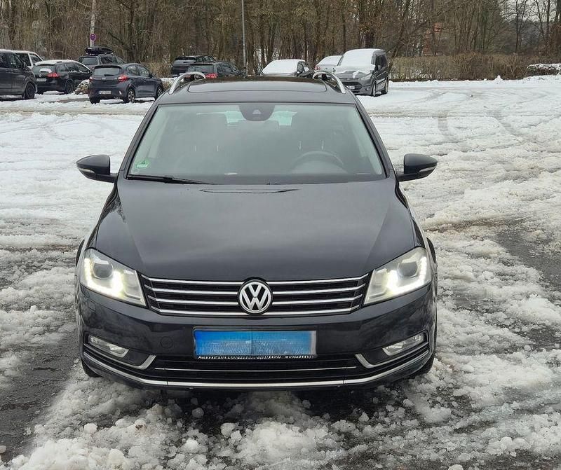 Gebraucht VW Passat Highline 170 PS (125 kW) 2011 Schwarz Kombi