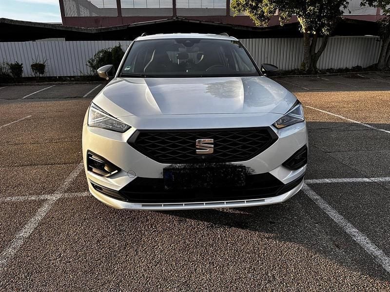 Weiß Gebraucht 2021 Seat Leon SUV | 28.250 € - Bild 1/4