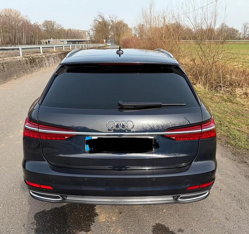 Gebraucht Audi A6 Design 163 PS (119 kW) 2020 Blau Kombi