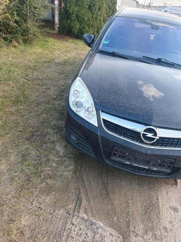 Gebraucht Opel Vectra 150 PS (110 kW) 2005 Schwarz Kombi