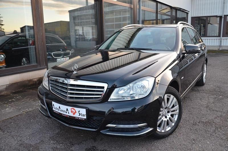 Schwarz Gebraucht 2013 Mercedes C180 Kombi | 8.990 € (Fairer Preis) - Bild 1/4