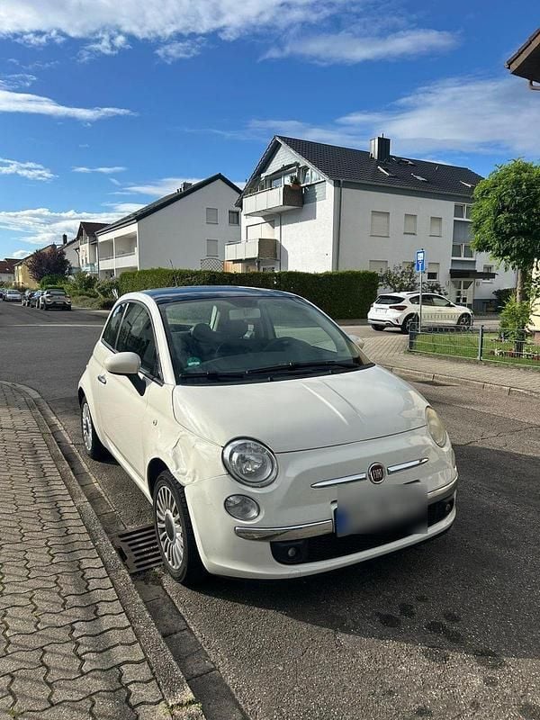 Weiß Gebraucht 2012 Fiat 500 Pop Star Kleinwagen | 2.950 € - Bild 1/4