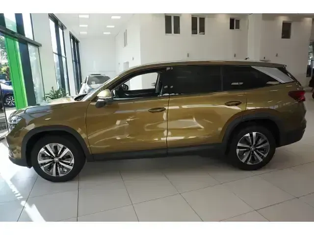 Gebraucht Skoda Kodiaq Lounge 193 PS (141 kW) 2025 Gold SUV