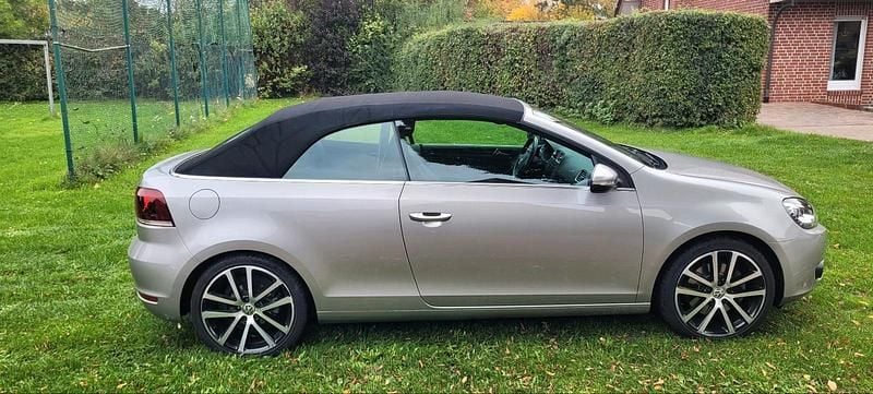Silber Gebraucht 2012 VW Golf Cabriolet Cabrio | 8.599 € (Fairer Preis) - Bild 1/4