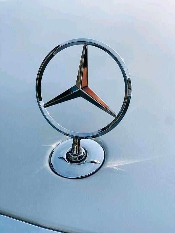 Silber Gebraucht 2009 Mercedes S400 Limousine | 14.499 € (Fairer Preis) - Bild 1/4