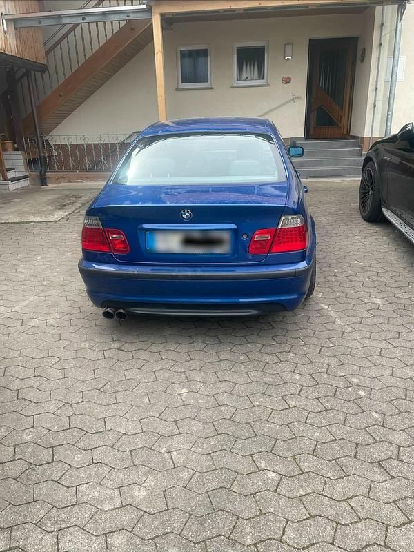 Usata BMW 330 231 CV (169 kW) 2000 Blu Berlina