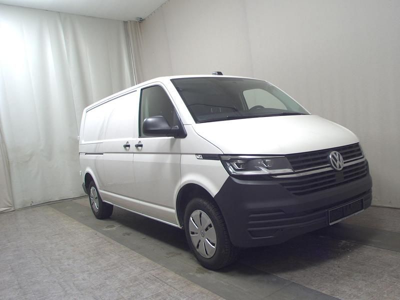 Gebraucht VW T6.1 150 PS (110 kW) 2021 Weiß Van