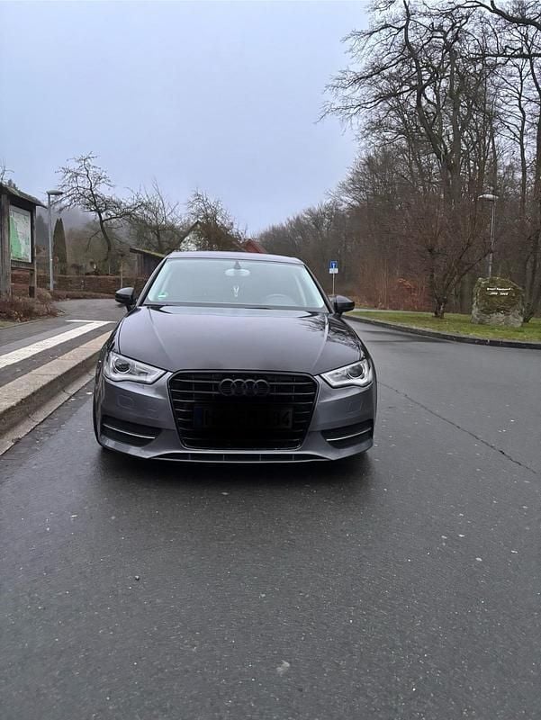 Gebraucht Audi A3 179 PS (131 kW) 2013 Grau Limousine