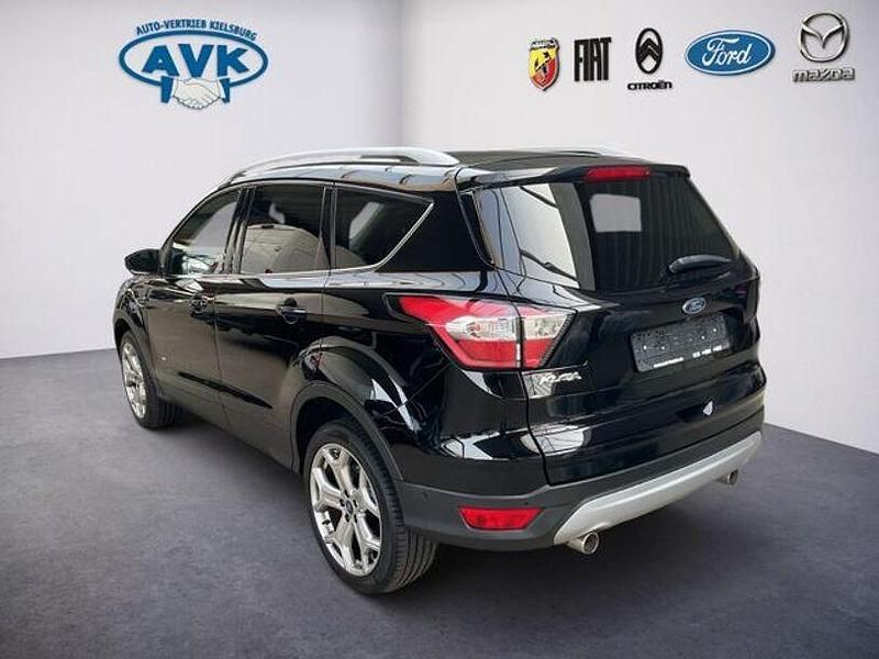 Gebraucht Ford Kuga Titanium 150 PS (110 kW) 2019 Schwarz SUV
