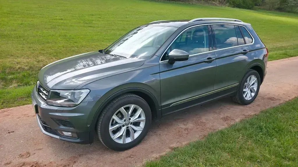 Gebraucht VW Tiguan Comfortline 150 PS (110 kW) 2018 Grau SUV