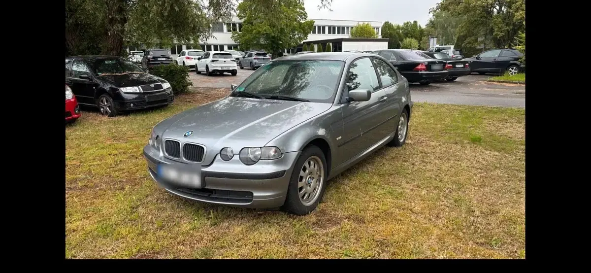 Gebraucht BMW 320 150 PS (110 kW) 2003 Silber Limousine