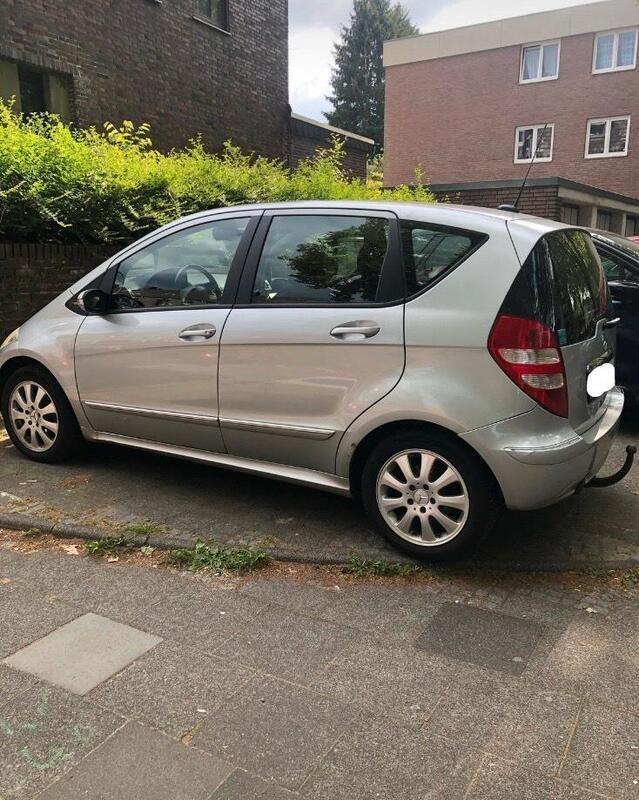Silber Gebraucht 2005 Mercedes A200 Kleinwagen | 3.000 € (Teuer) - Bild 1/4
