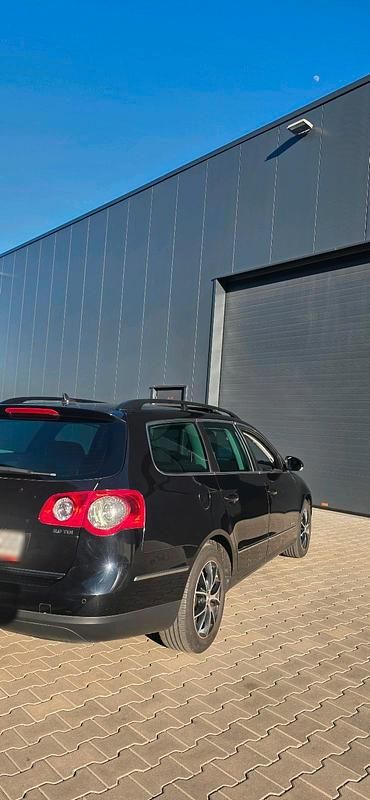 Używany VW Passat 150 KM (110 kW) 2008 Czarny Kombi