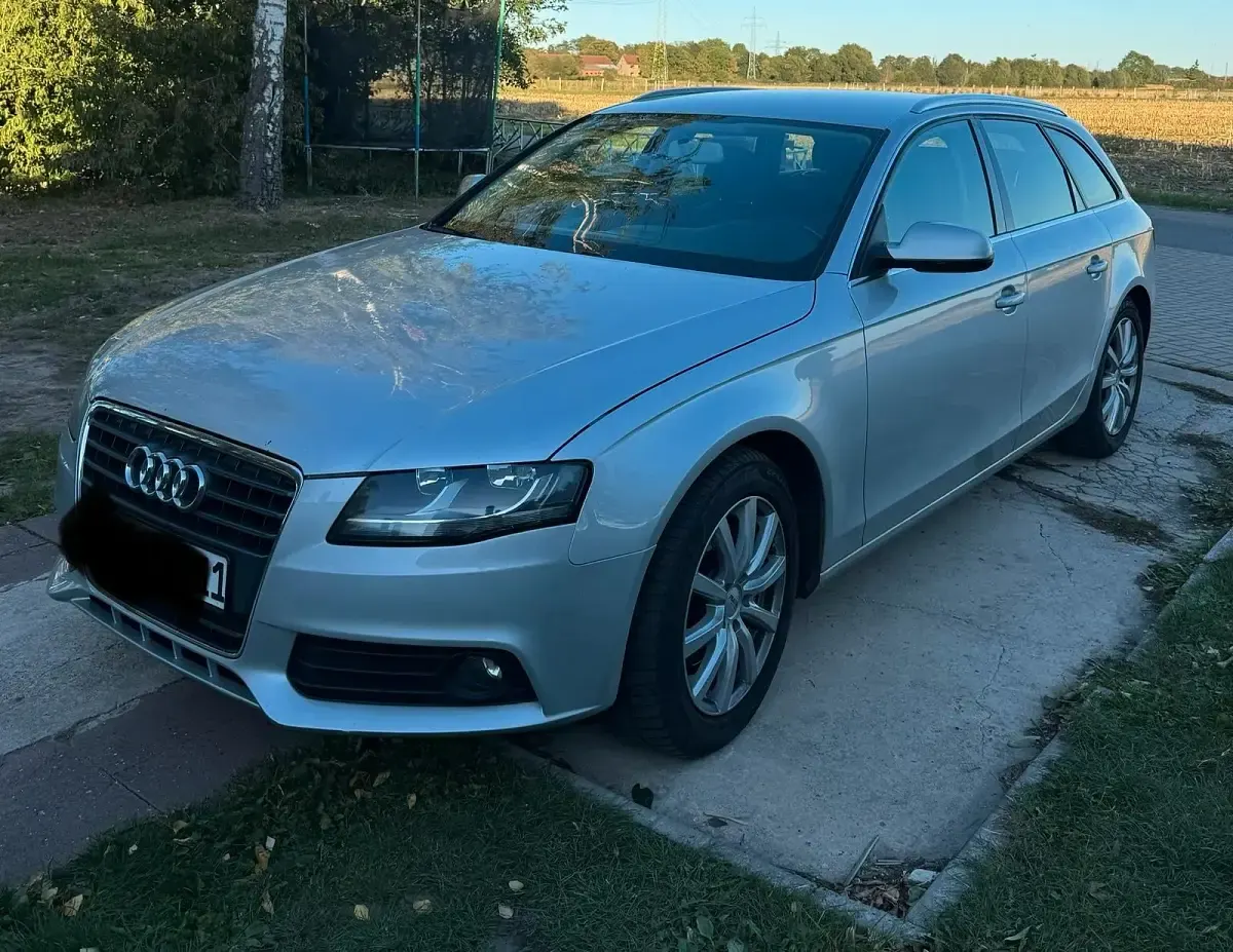 Gebraucht Audi A4 160 PS (117 kW) 2010 Silber Kombi