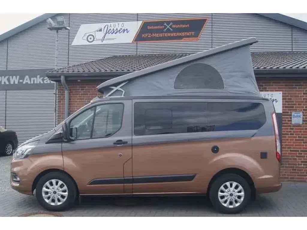 Gebraucht Ford Transit Custom Nugget 170 PS (125 kW) 2023 Grau (metallic) Van