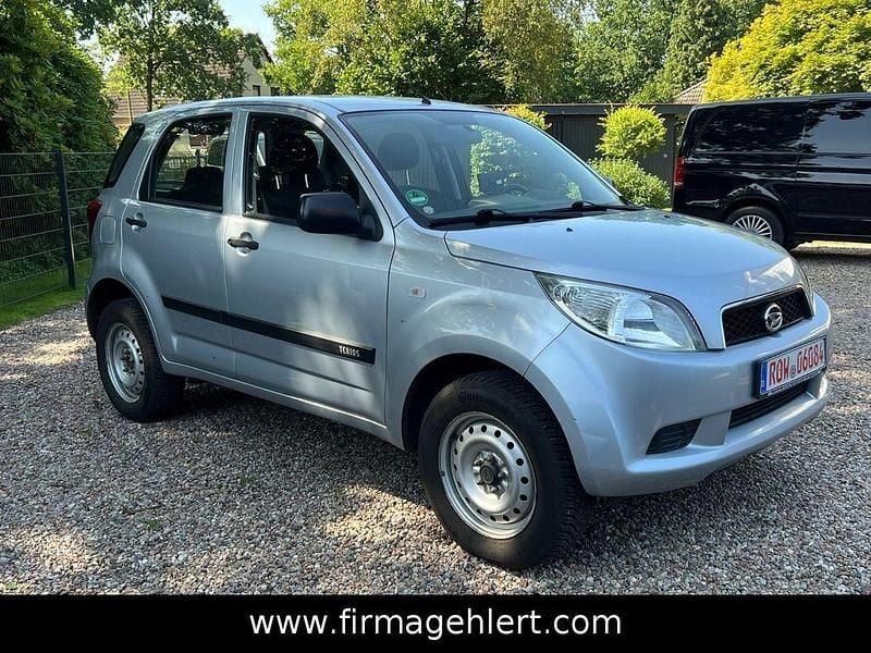 Silber Gebraucht 2007 Daihatsu Terios SUV | 5.800 € (Fairer Preis) - Bild 1/4