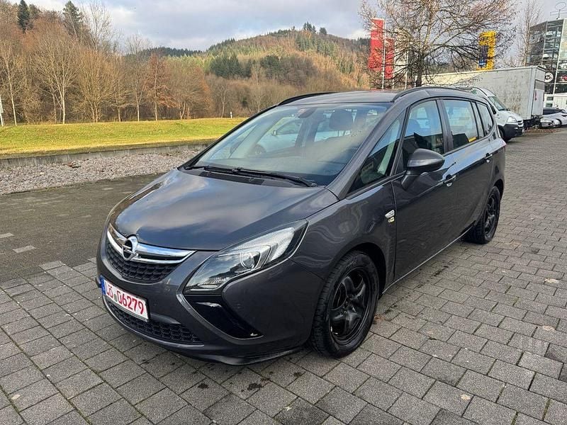 Grau Gebraucht 2012 Opel Zafira Tourer Van / Kleinbus | 3.750 € (Superpreis) - Bild 1/4