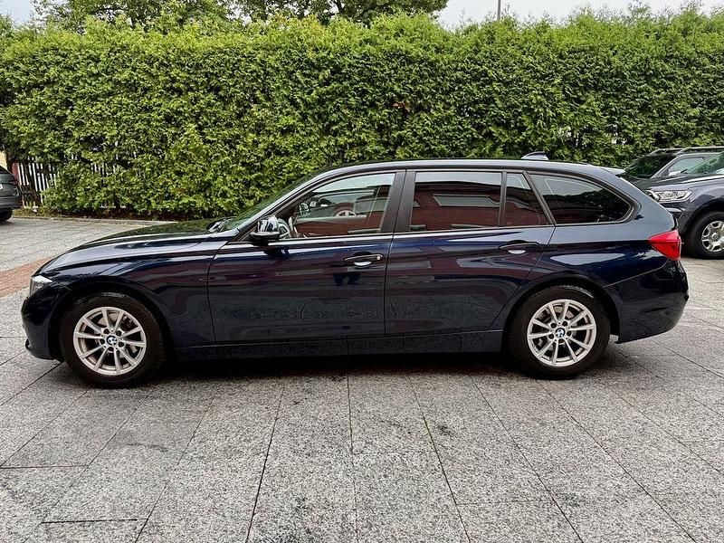 Gebraucht BMW 320 Advantage 184 PS (135 kW) 2015 Blau Kombi