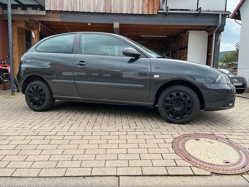 Gebraucht Seat Ibiza 85 PS (62 kW) 2009 Grau Kleinwagen