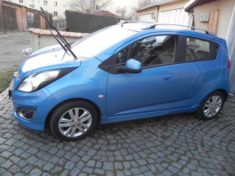 Gebraucht Chevrolet Spark LTZ 82 PS (60 kW) 2013 Blau Kleinwagen