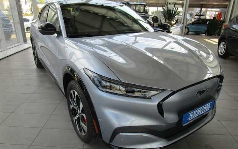 Gebraucht Ford Mustang Mach-E Premium 197 kW (269 PS) 2023 Silber SUV