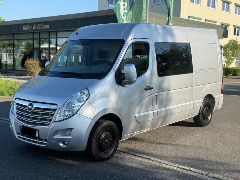 Silber Gebraucht 2011 Opel Movano Van | 7.900 € (Fairer Preis) - Bild 1/4