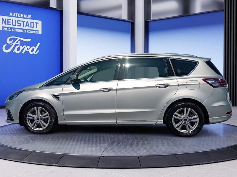 Gebraucht Ford S-MAX Titanium 150 PS (110 kW) 2022 Polarsilber metallic Van / Kleinbus