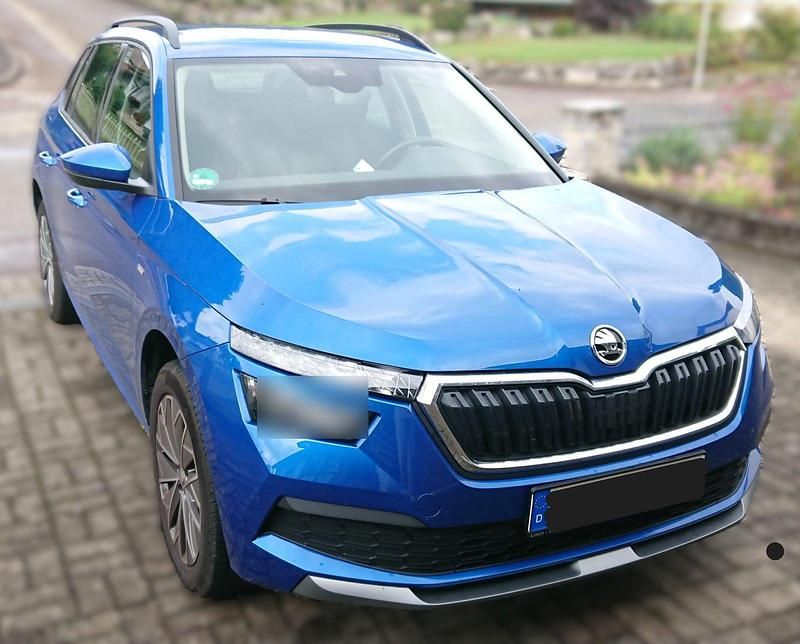 Blau Gebraucht 2023 Skoda Kamiq Tour SUV | 16.999 € (Superpreis) - Bild 1/3