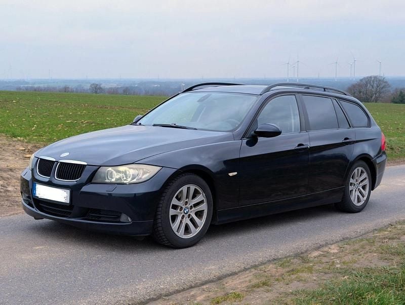 Gebraucht BMW 320 Performance 163 PS (119 kW) 2006 Blau Kombi