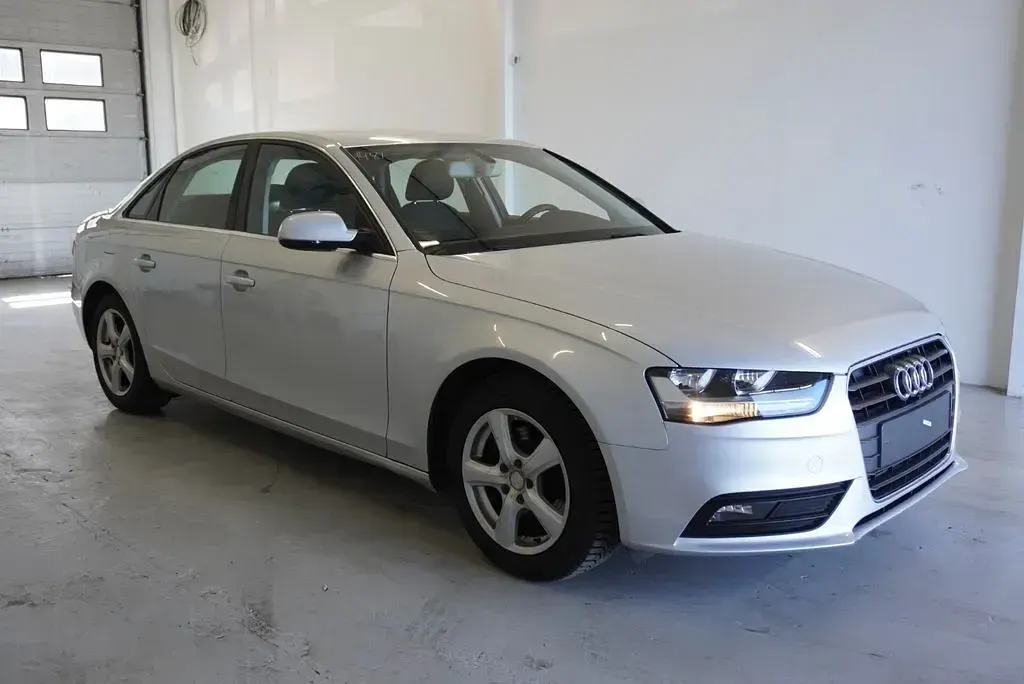 Usata Audi A4 120 CV (88 kW) 2014 Argento Berlina