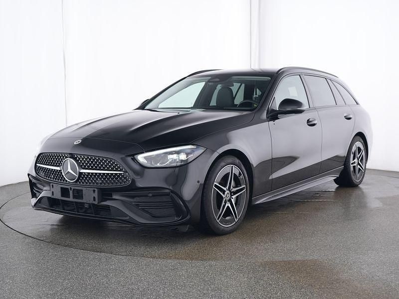 Schwarz Gebraucht 2024 Mercedes C180 AMG Limousine | 39.420 € (Fairer Preis) - Bild 1/3