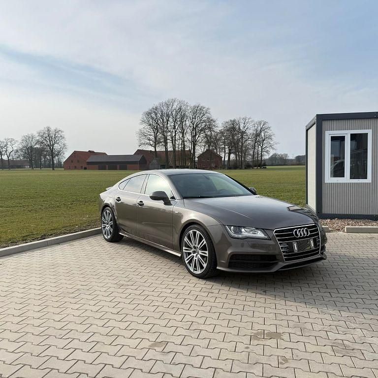 Gebraucht Audi A7 Sportback Business 204 PS (150 kW) 2013 Grau Kleinwagen