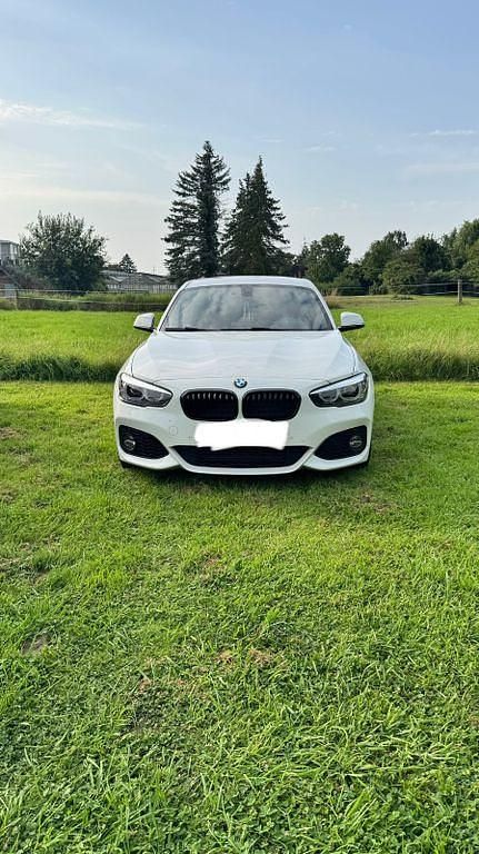 Weiß Gebraucht 2019 BMW 118 M Sport Kleinwagen | 16.600 € (Superpreis) - Bild 1/4