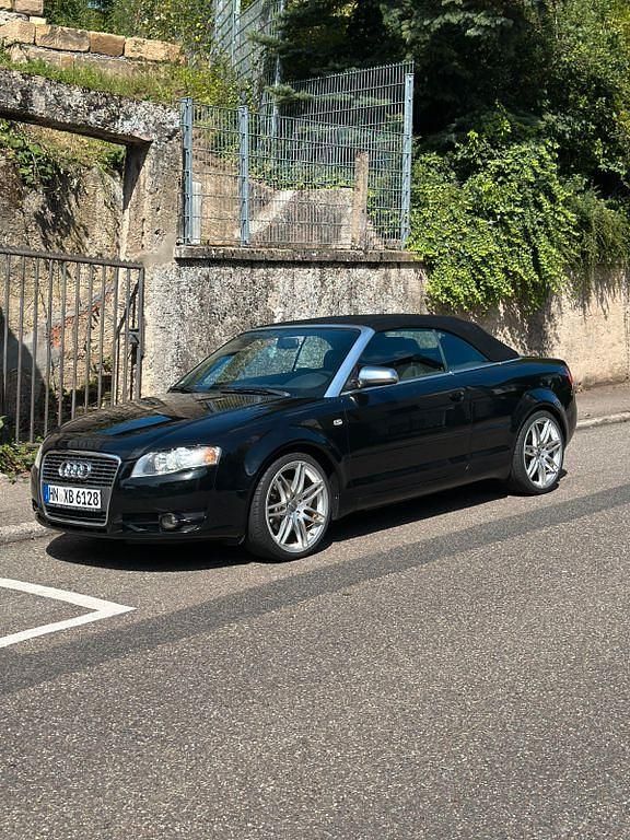 Schwarz Gebraucht 2006 Audi A4 Cabriolet Sport Cabrio | 7.700 € (Teuer) - Bild 1/4