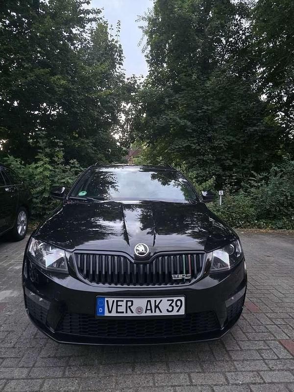 Gebraucht Skoda Octavia RS 184 PS (135 kW) 2015 Kleinwagen