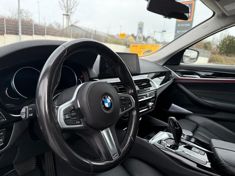 Usata BMW 530e 2018 Grigio Berlina