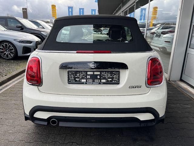 Gebraucht Mini Cooper Cabriolet 136 PS (100 kW) 2022 Old english) white (weiss Cabrio