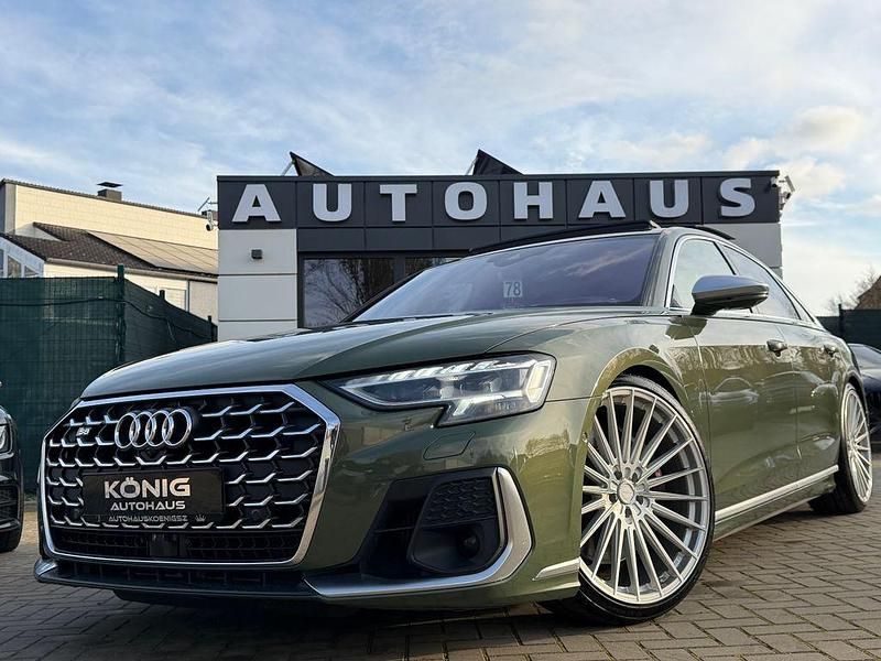 Gebraucht Audi S8 Ambiente 571 PS (419 kW) 2022 Grün Limousine