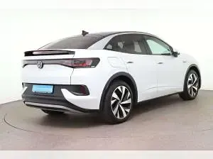 Gebraucht VW ID.5 127 kW (174 PS) 2024 Weiß (gletscherweiß metallic) SUV