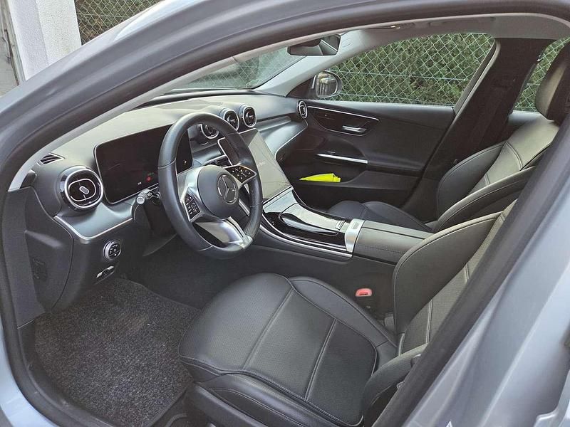 Gebraucht Mercedes C220 200 PS (147 kW) 2022 Silber Kombi