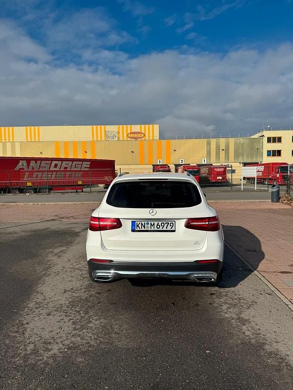 Gebraucht Mercedes GLC220 170 PS (125 kW) 2018 Weiß SUV