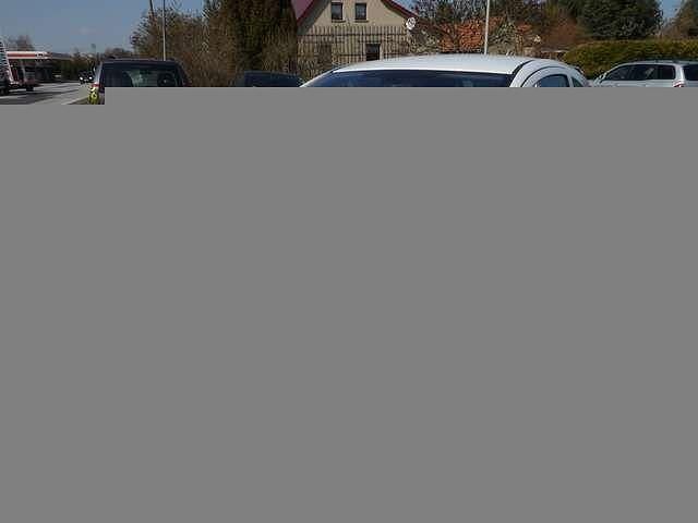 Gebraucht Opel Corsa Selection 60 PS (44 kW) 2009 Casabl/arctic/eisweiss/kaolin Kleinwagen