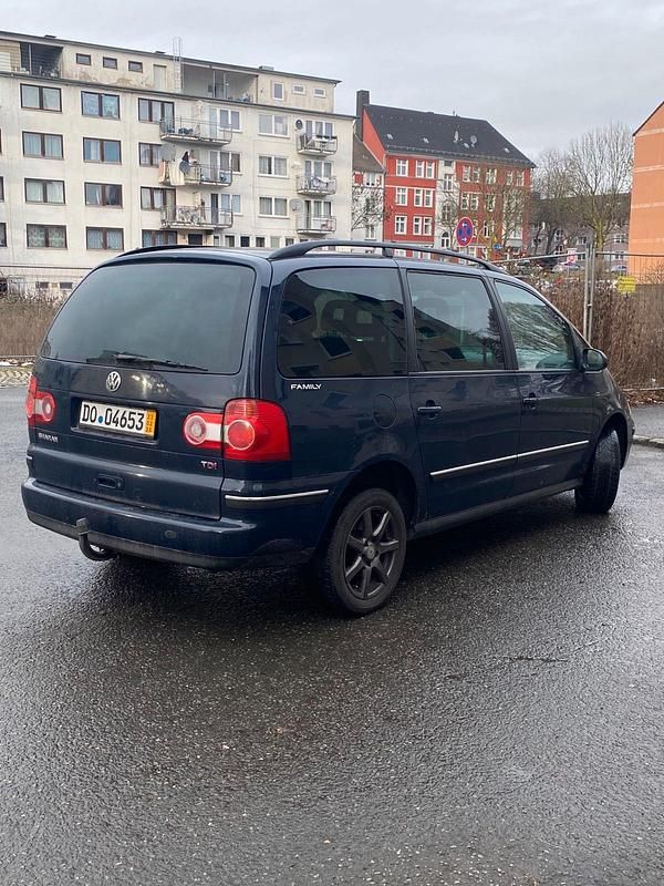 Gebraucht VW Sharan 131 PS (96 kW) 2004 Blau Van / Kleinbus