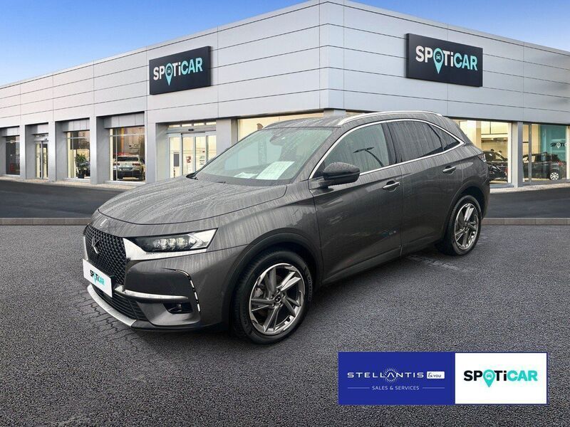 Grau platinumgrau (metallic) Gebraucht 2021 DS Automobiles DS7 Crossback Rivoli SUV | 26.885 € (Superpreis) - Bild 1/4