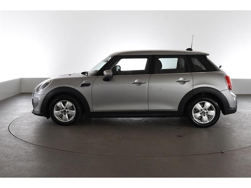 Gebraucht Mini Cooper Essential 136 PS (100 kW) 2023 Silber Kleinwagen